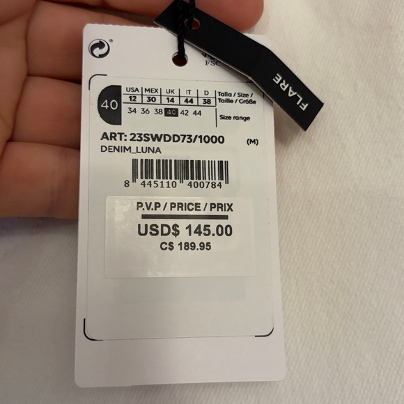 NWT Desigual Women’s White Flare Jeans, size 40 (US 12) - Picture 3 of 9